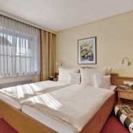 Hotel-Birnbacher-Hof-Schlafzimmer2